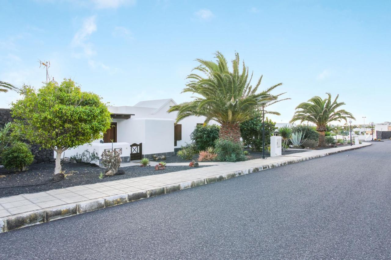 Villa Isa Playa Blanca  Exterior photo